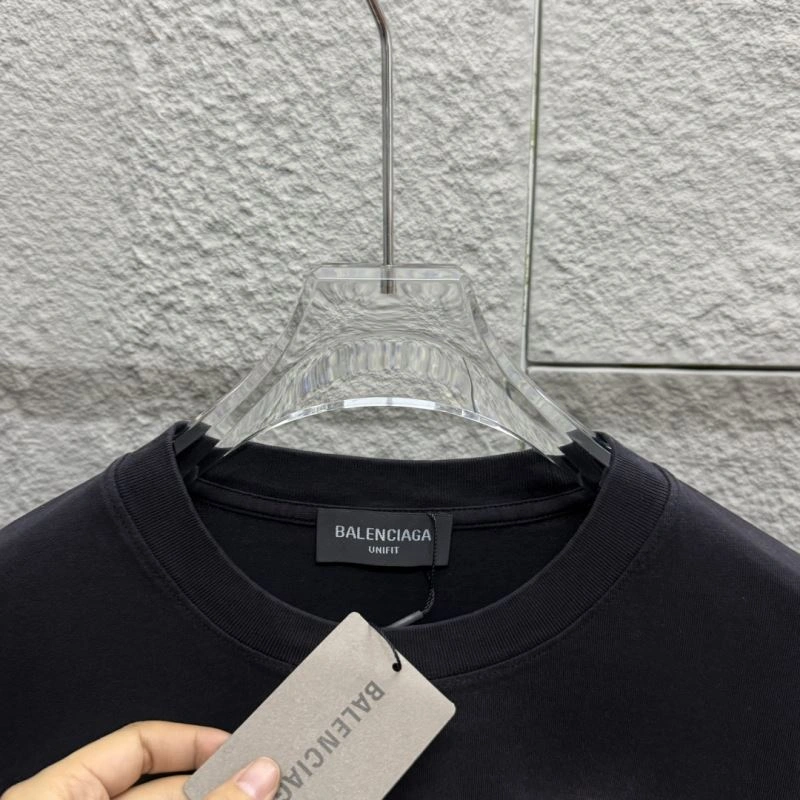 Balenciaga T-Shirts Vibrant 98397