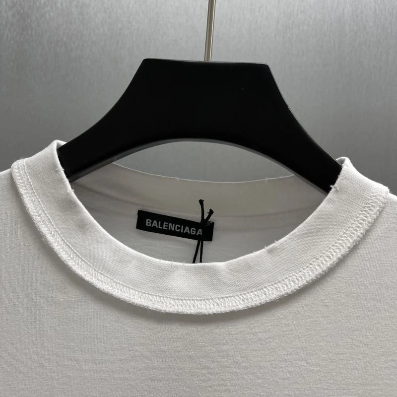 Seasonal Balenciaga T-Shirts 98383
