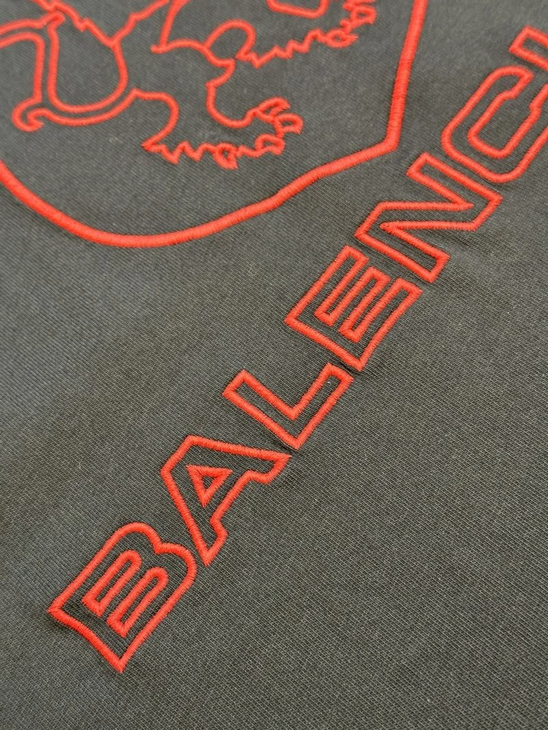 Breathable Balenciaga T-Shirts 98374