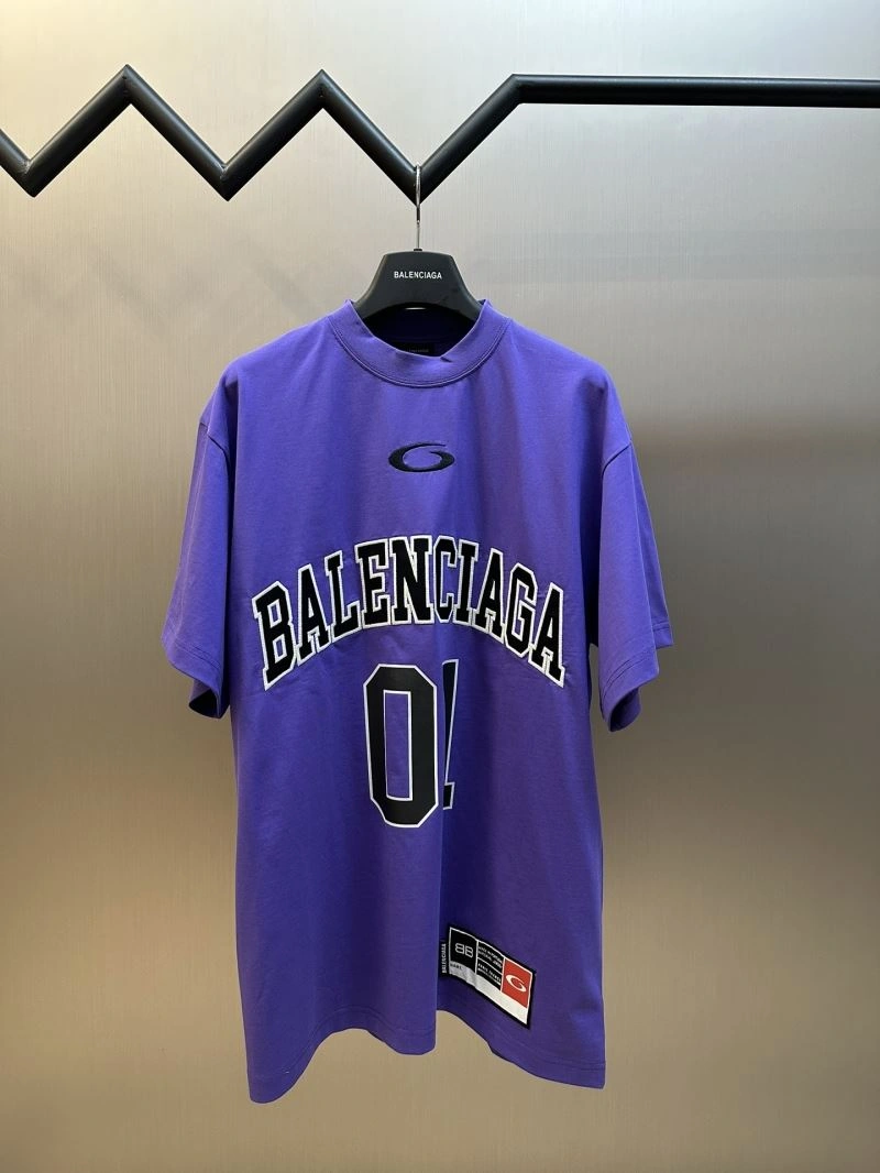 Balenciaga T-Shirts Versatile 98366