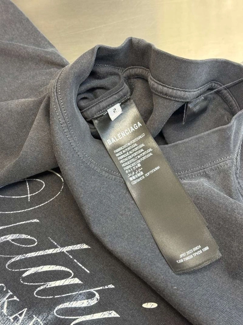 Balenciaga T-Shirts Stylish 98404