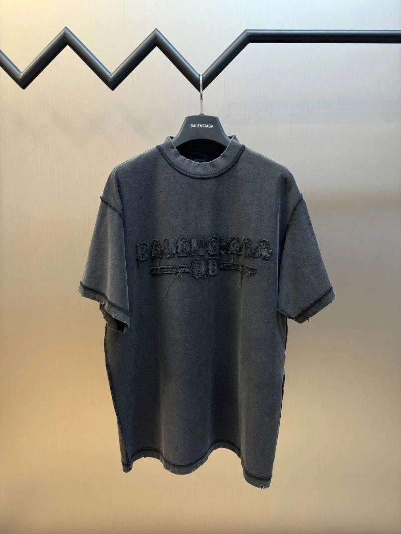 Practical Balenciaga T-Shirts 98394