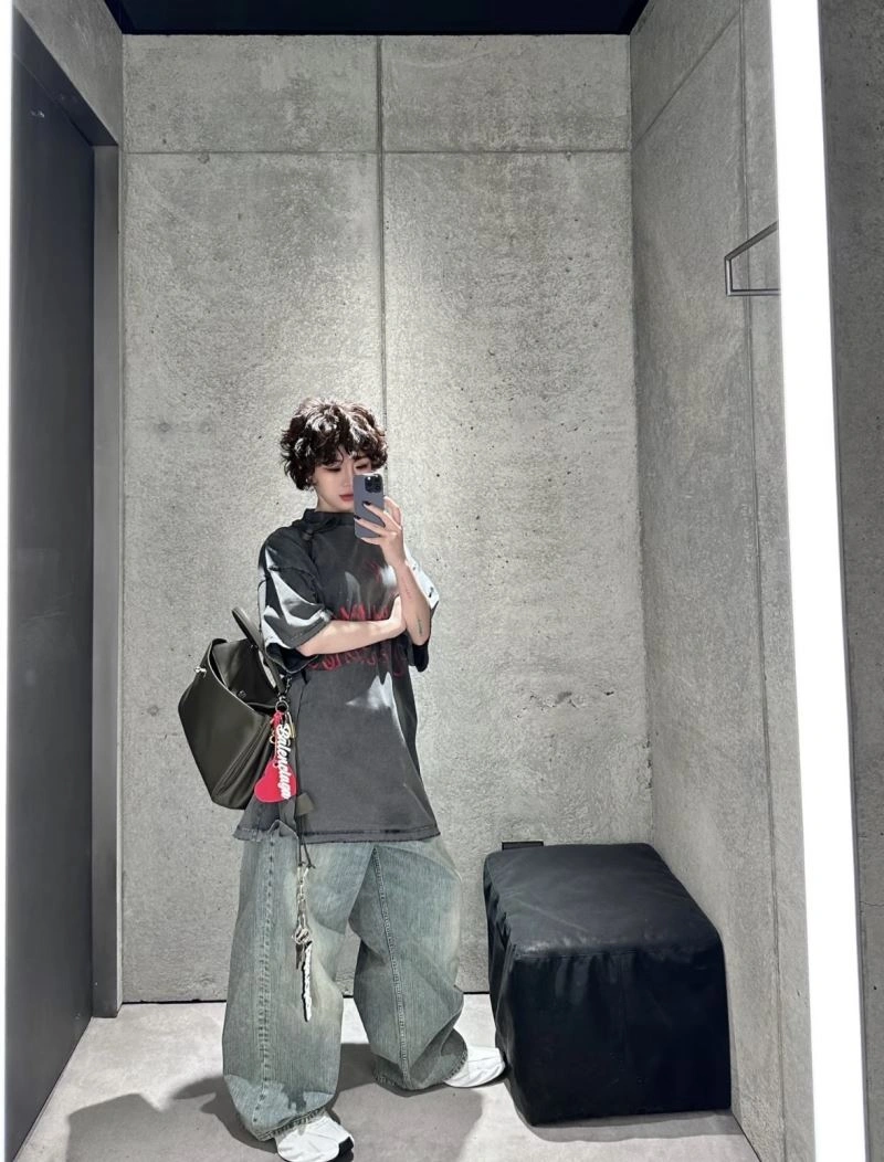 Efficient Balenciaga T-Shirts 98362