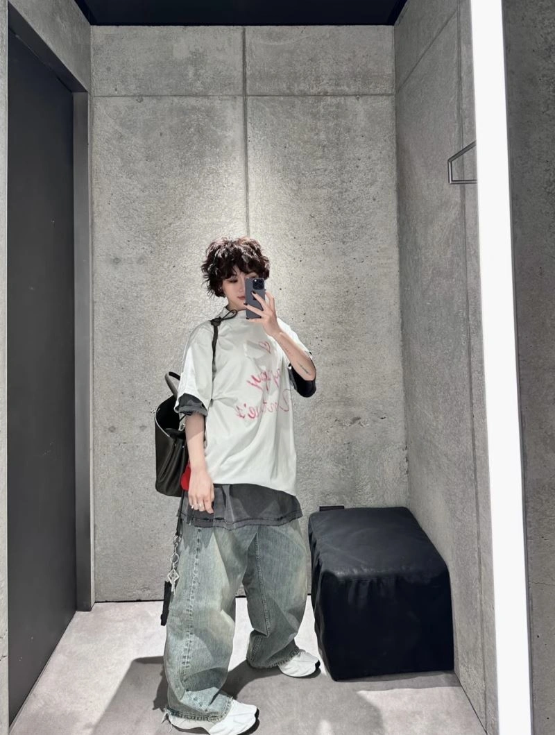 Efficient Balenciaga T-Shirts 98362