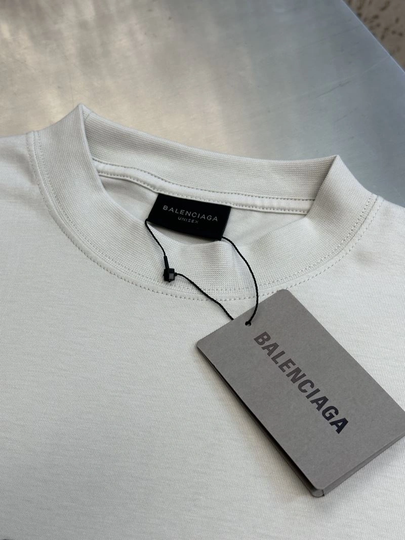 Unisex Balenciaga T-Shirts 98360