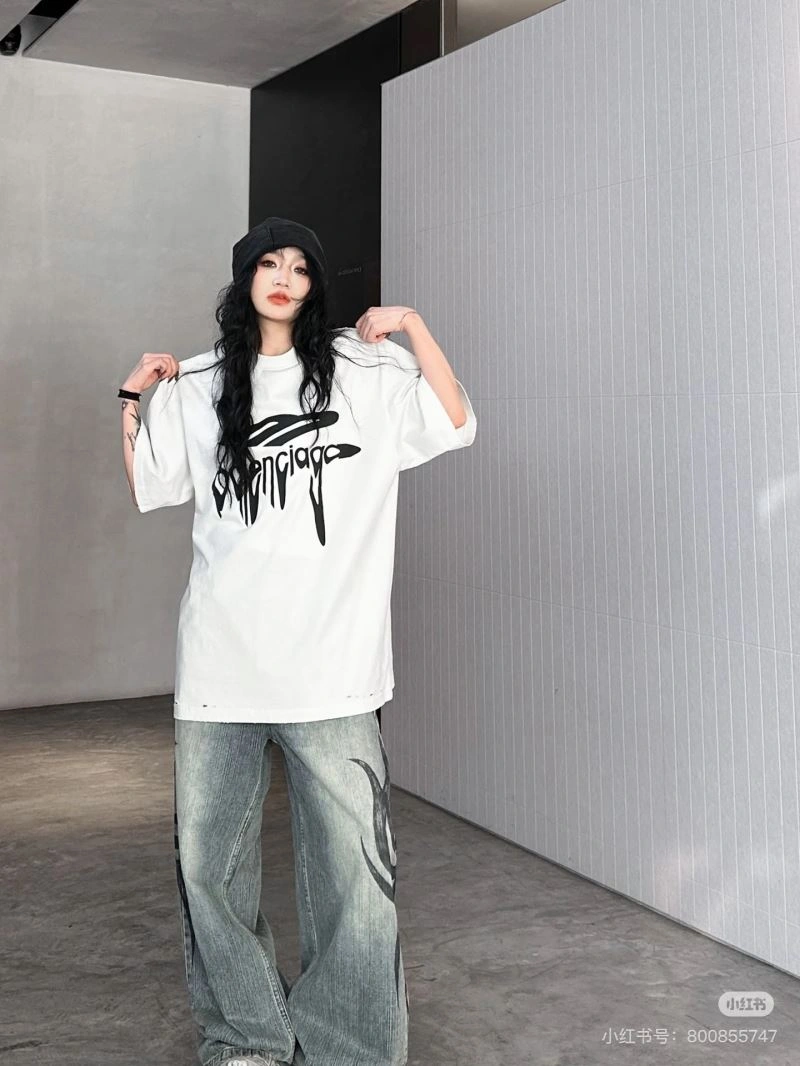 Balenciaga T-Shirts Practical 98296