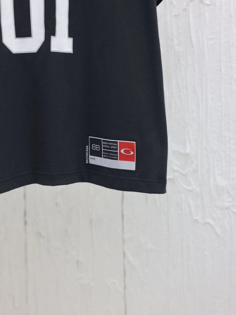 Refined Balenciaga T-Shirts 98293