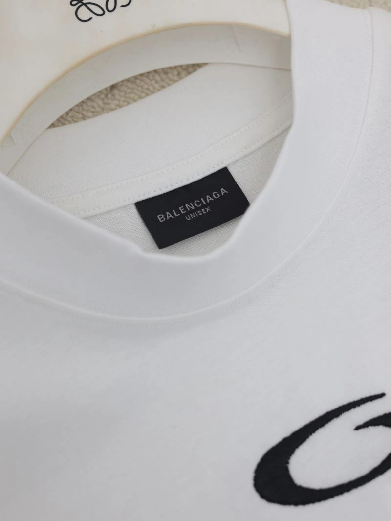 Balenciaga T-Shirts Sleek 98287