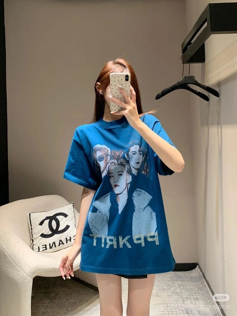 Flexible Balenciaga T-Shirts 98285