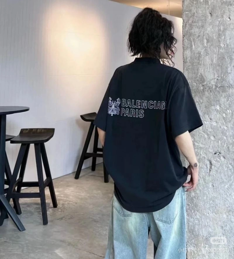 Compact Balenciaga T-Shirts 98313