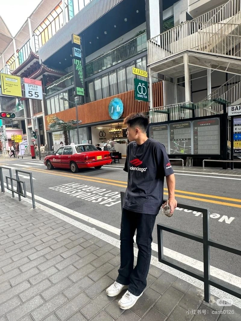 Balenciaga T-Shirts Popular 98286