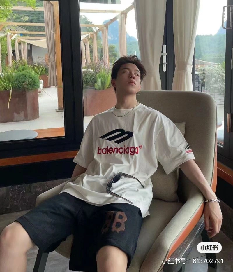 Balenciaga T-Shirts Popular 98286