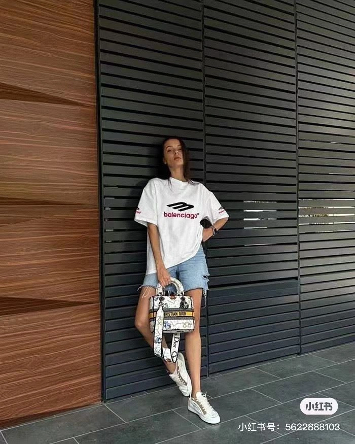 Balenciaga T-Shirts Popular 98286