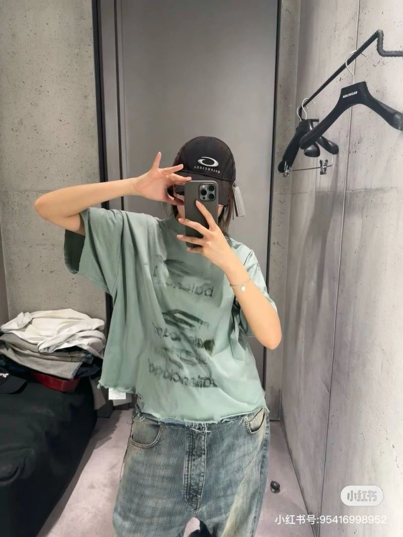 Balenciaga T-Shirts Affordable 98289