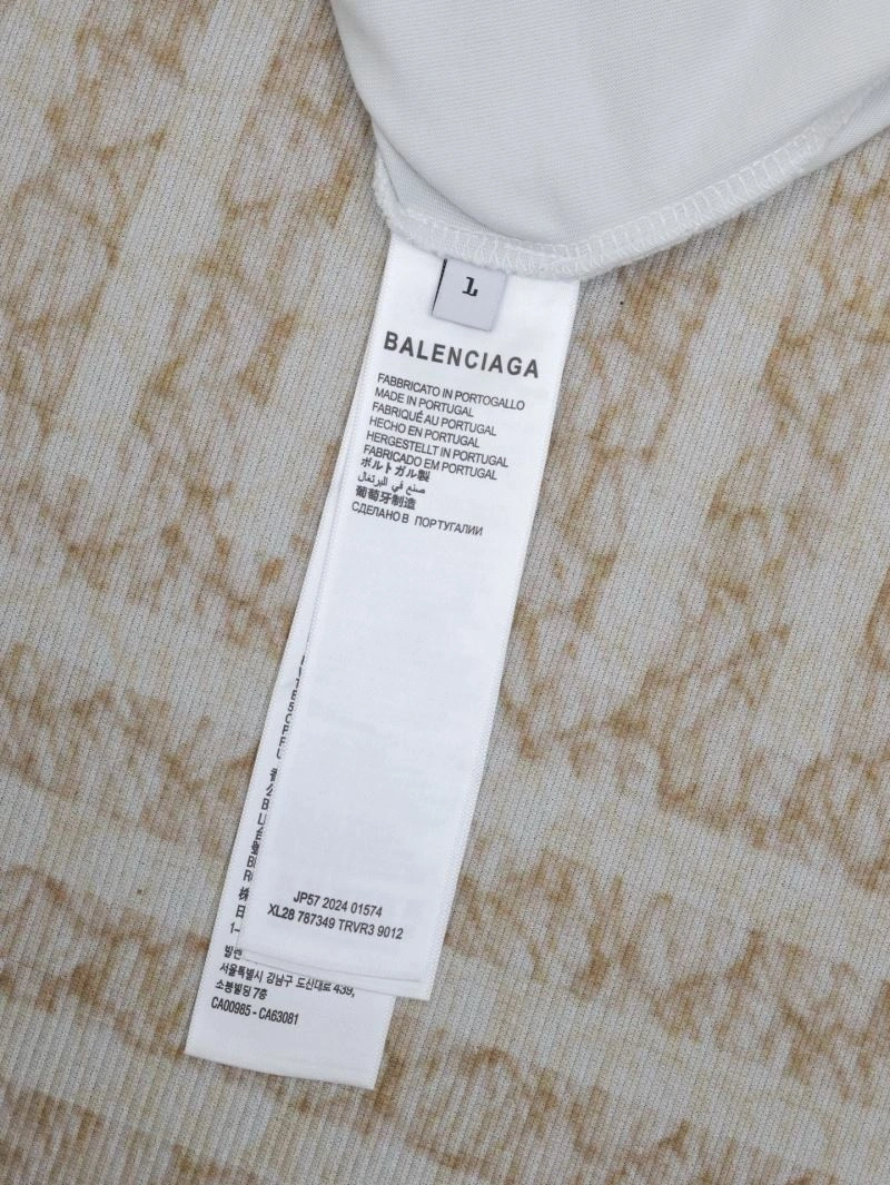 ComfortFit Balenciaga T-Shirts 98378