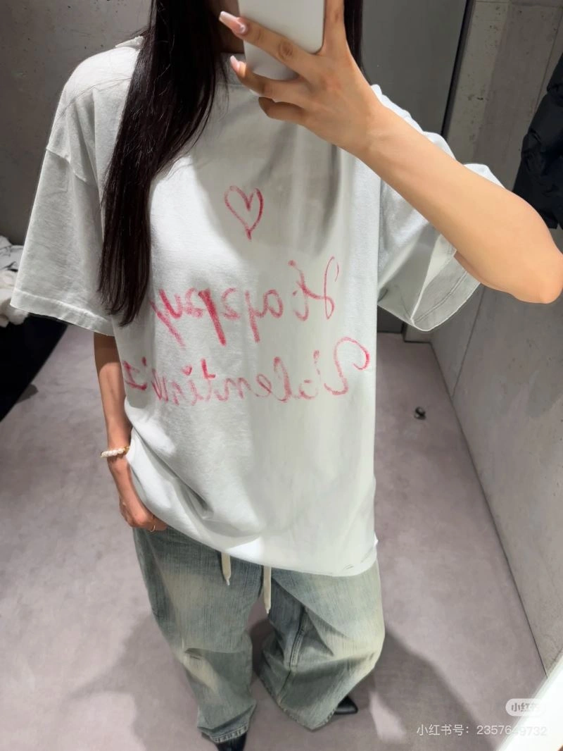 ComfortFit Balenciaga T-Shirts 98378