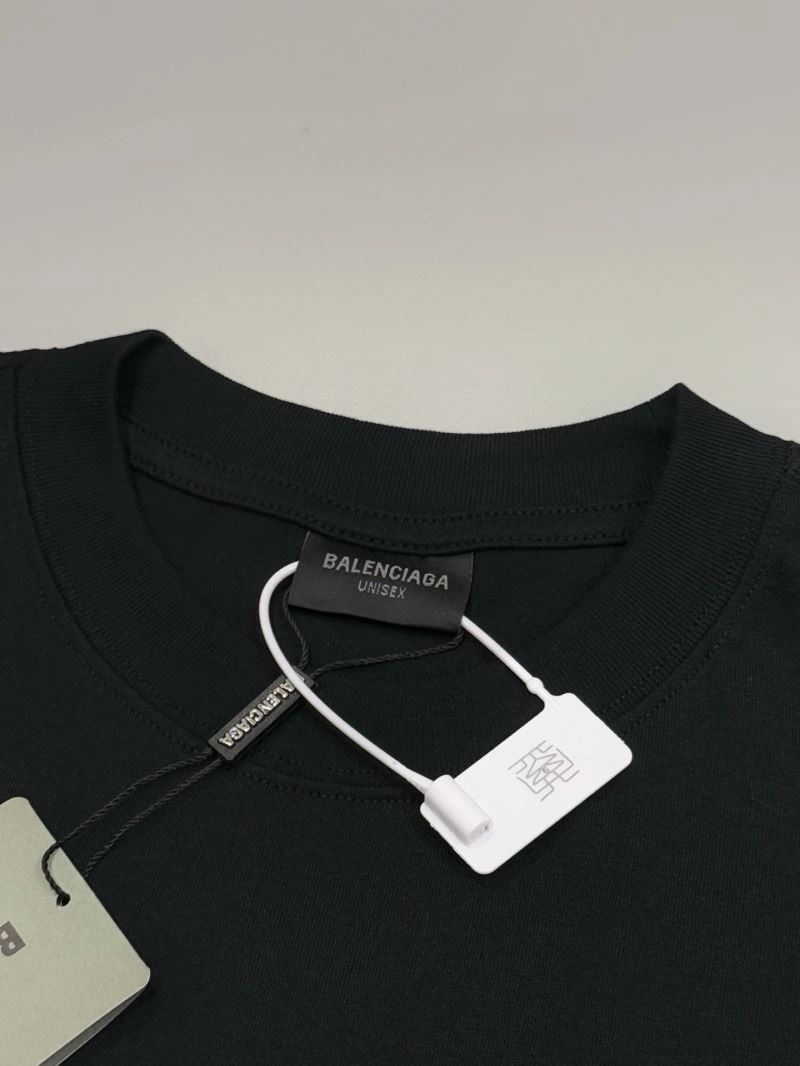 Elegant Balenciaga T-Shirts 98270
