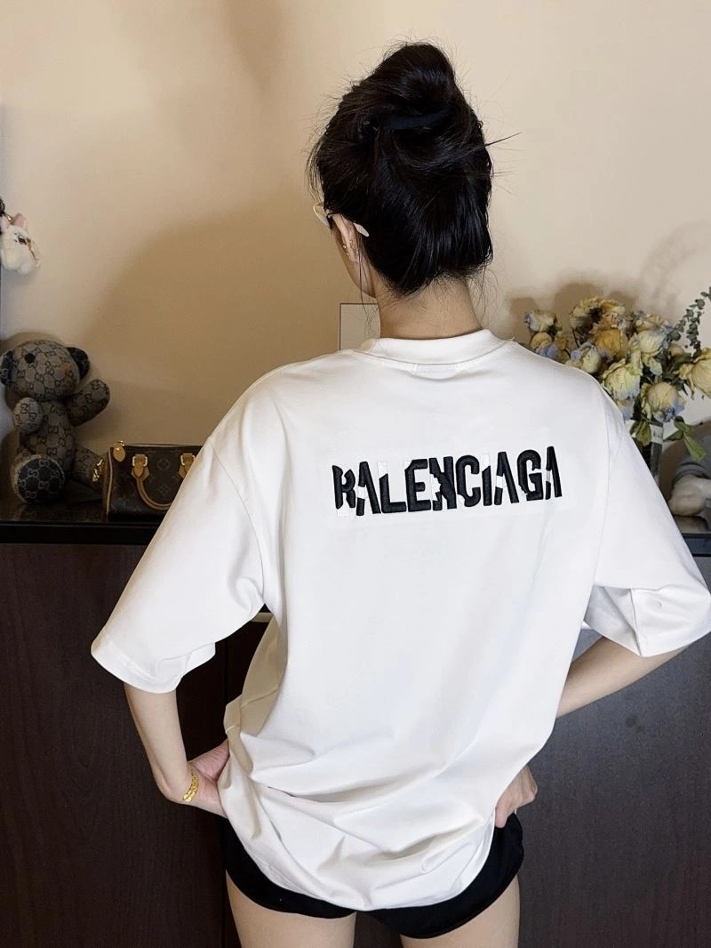 Balenciaga T-Shirts Sleek 98269
