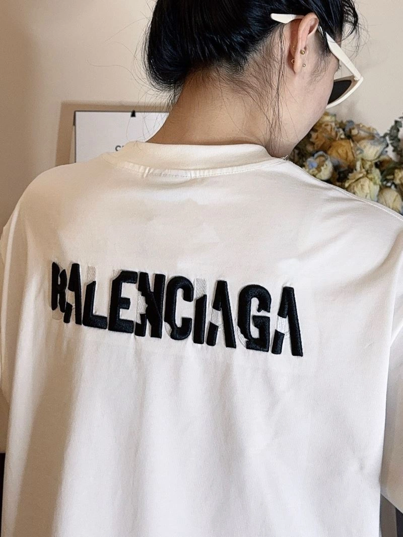 Balenciaga T-Shirts Sleek 98269
