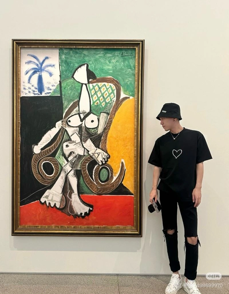 Unique Balenciaga T-Shirts 98339