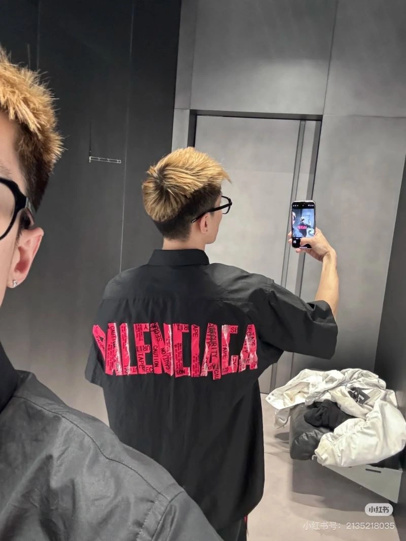 TechFriendly Balenciaga T-Shirts 98409