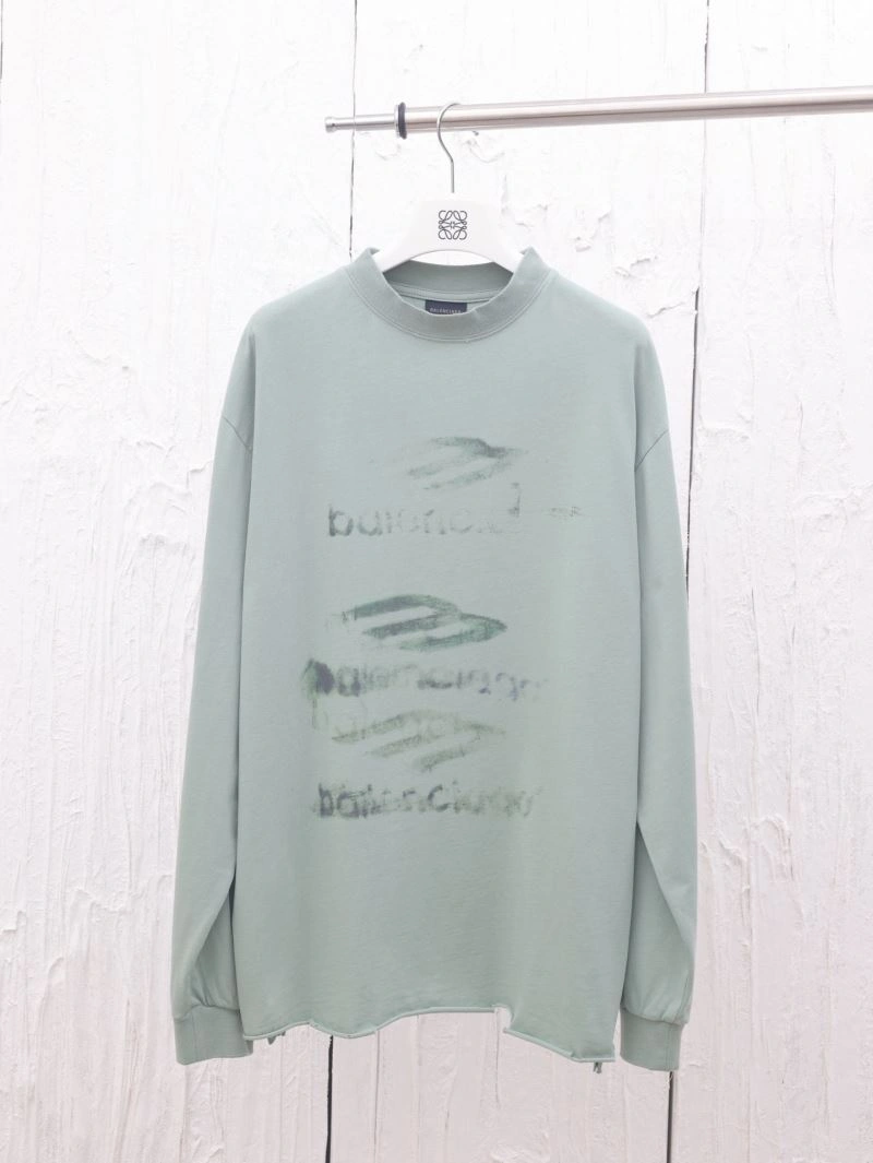 UrbanChic Balenciaga T-Shirts 98266