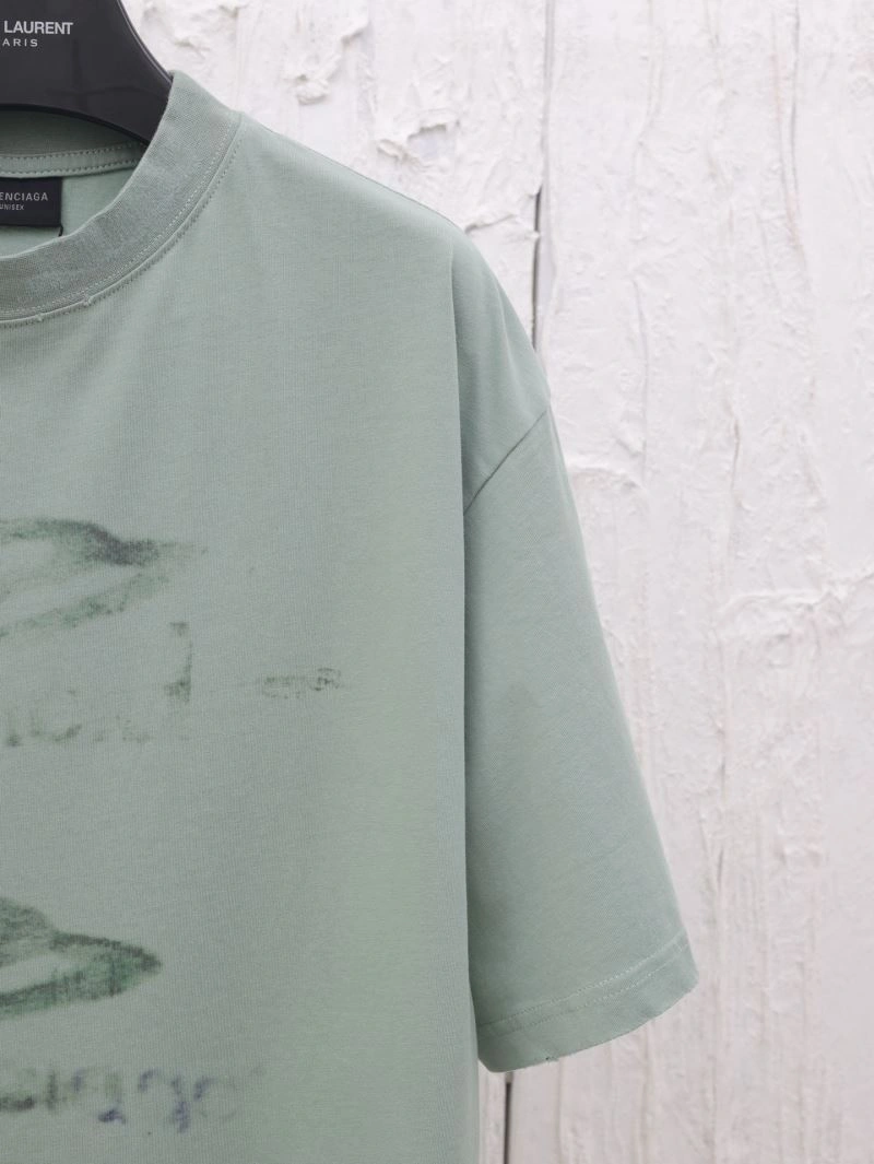 Sleek Balenciaga T-Shirts 98281