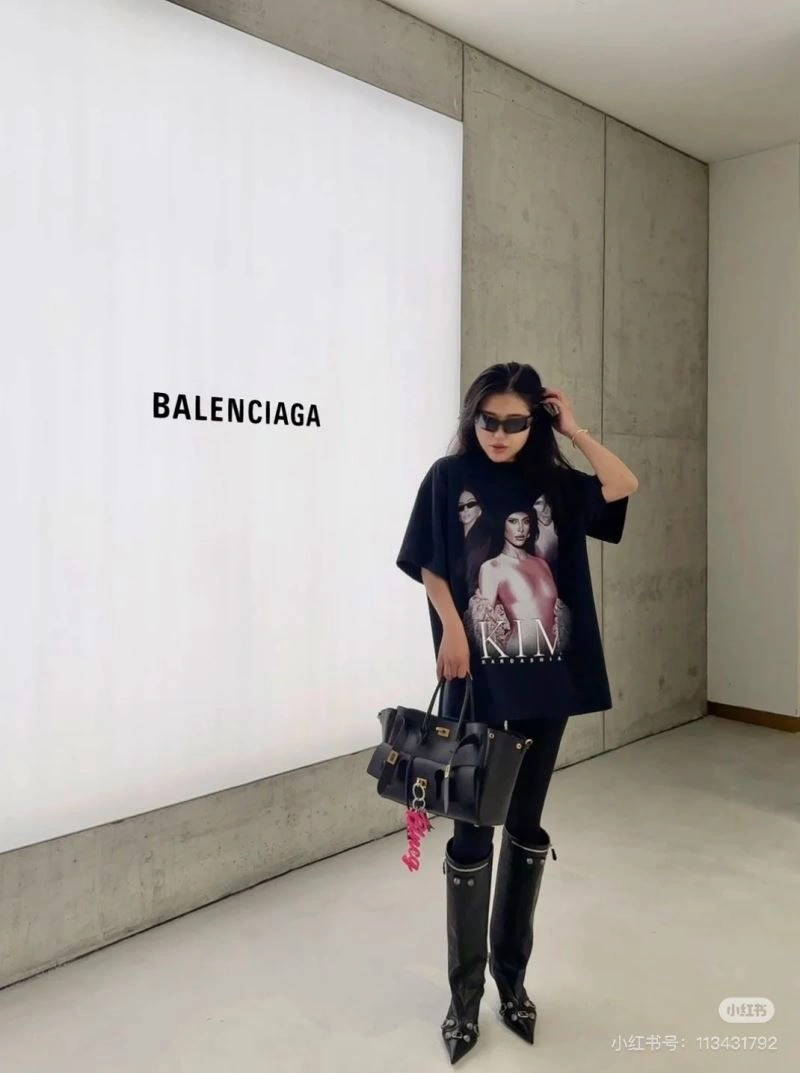 Colorful Balenciaga T-Shirts 98294