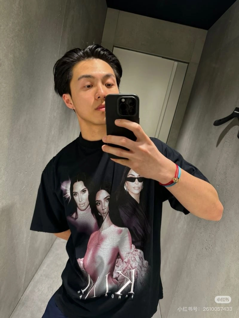 Colorful Balenciaga T-Shirts 98294