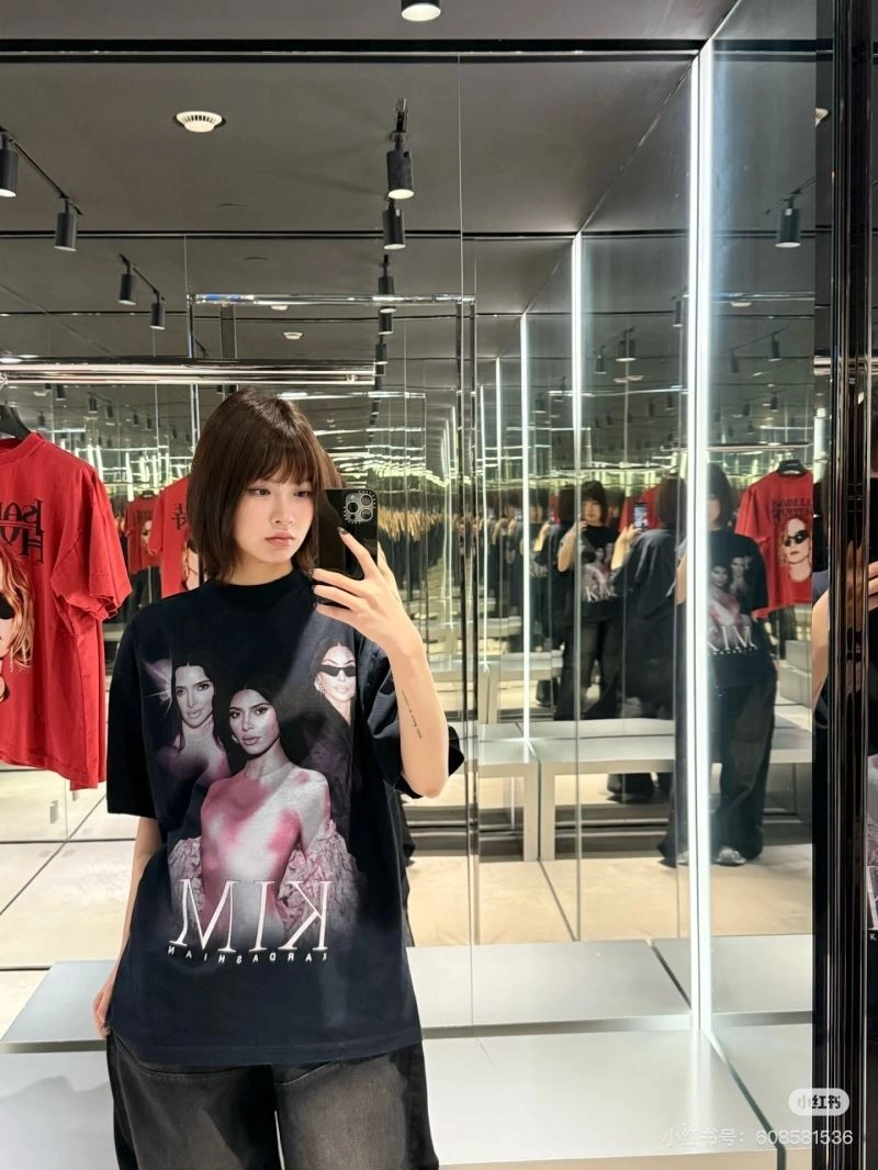 Colorful Balenciaga T-Shirts 98294