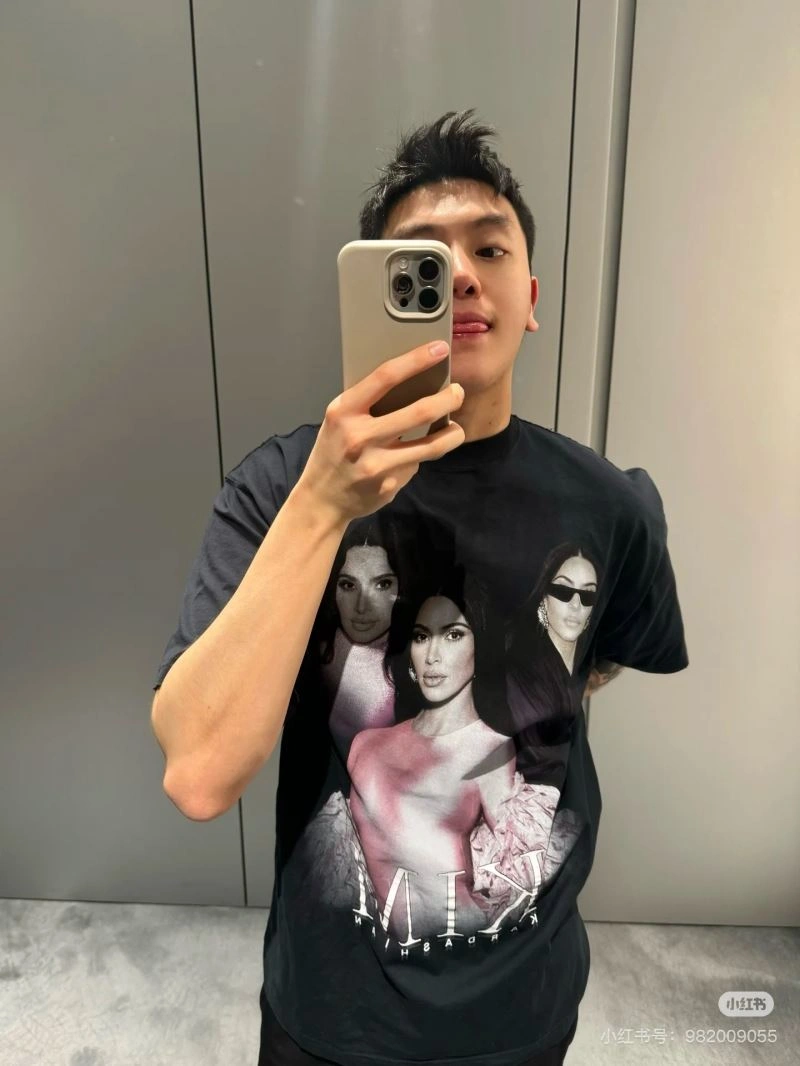 Colorful Balenciaga T-Shirts 98294