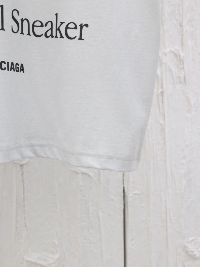 Attractive Balenciaga T-Shirts 98332