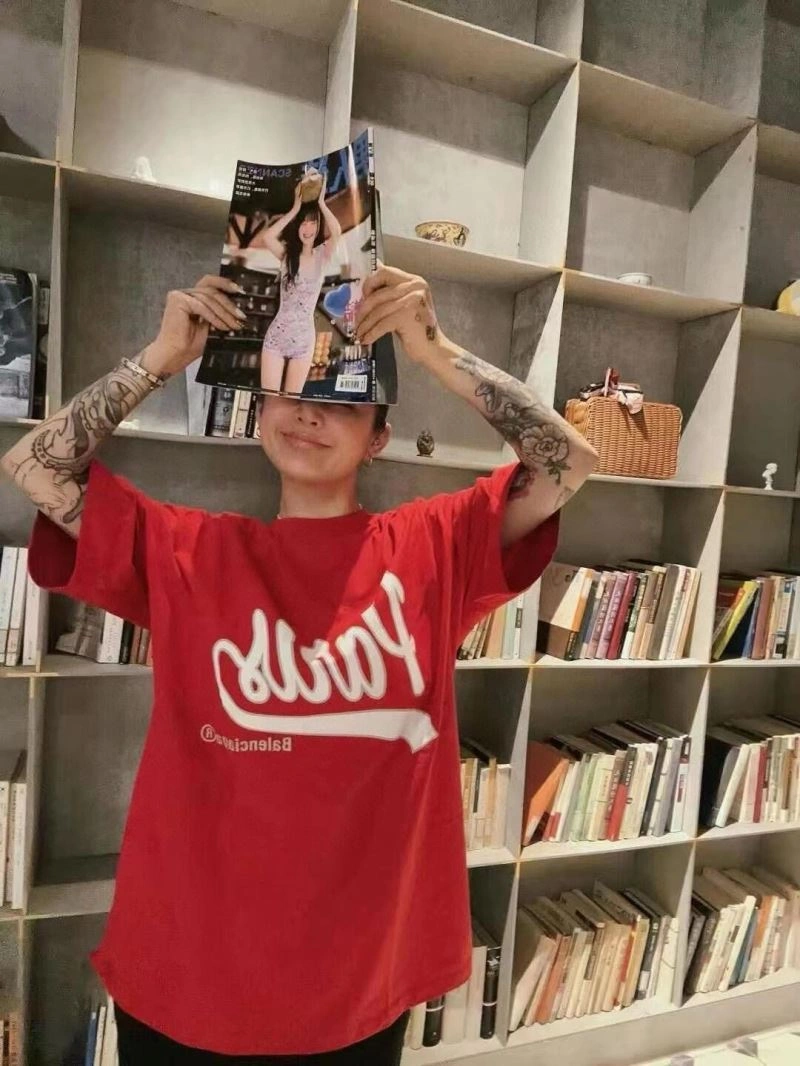 Reliable Balenciaga T-Shirts 98257