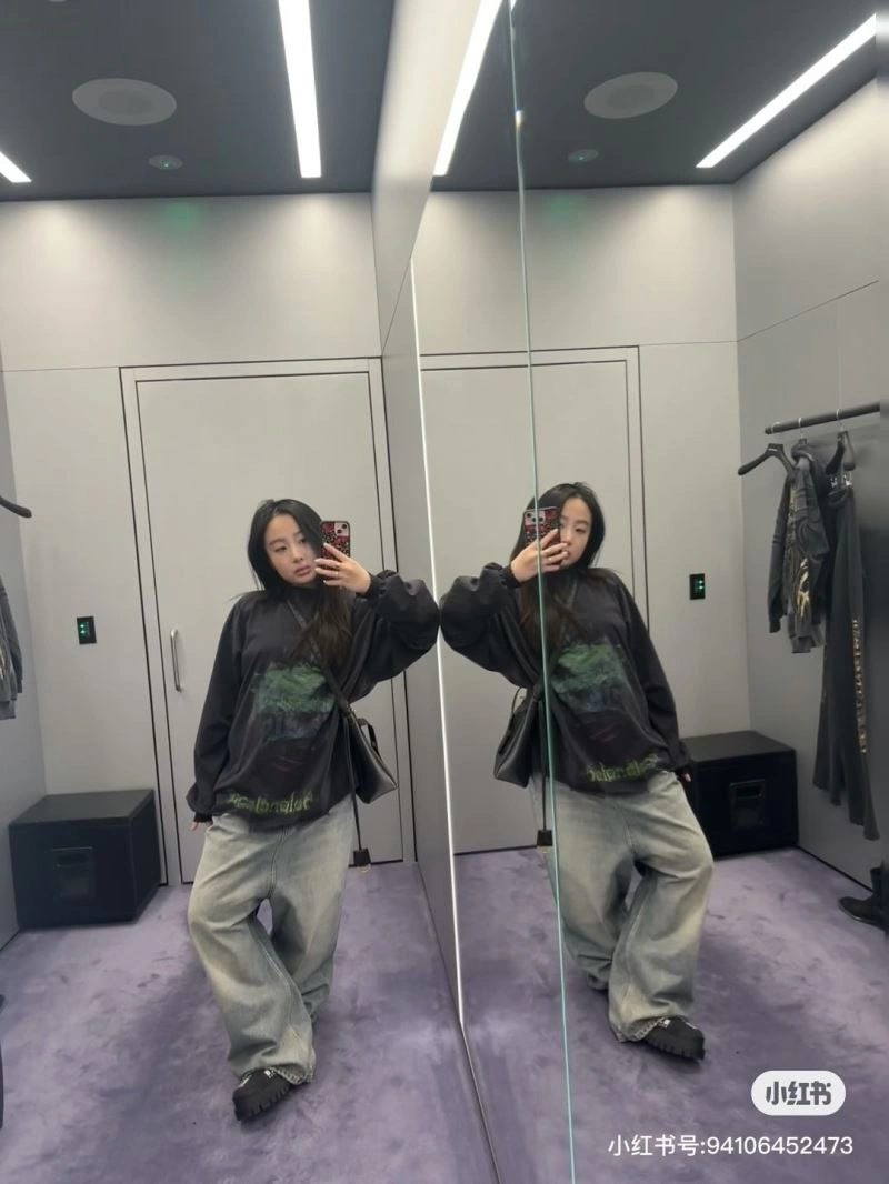 Balenciaga T-Shirts Reliable 98388
