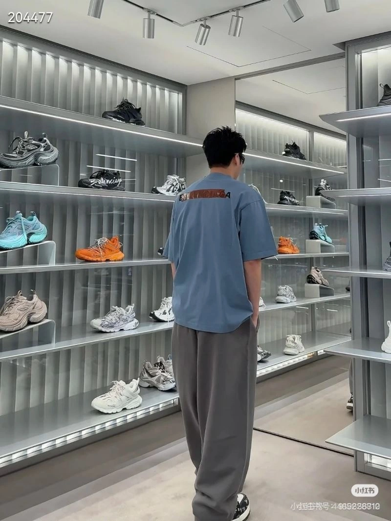 FreshLook Balenciaga T-Shirts 98255