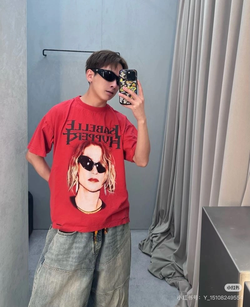 FashionForward Balenciaga T-Shirts 98326