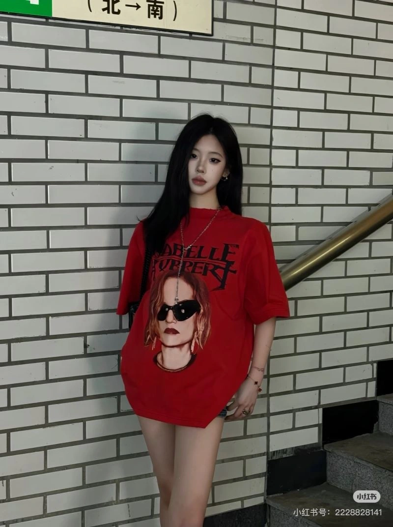 FashionForward Balenciaga T-Shirts 98326