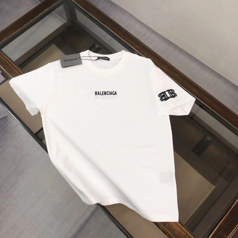 Attractive Balenciaga T-Shirts 98784