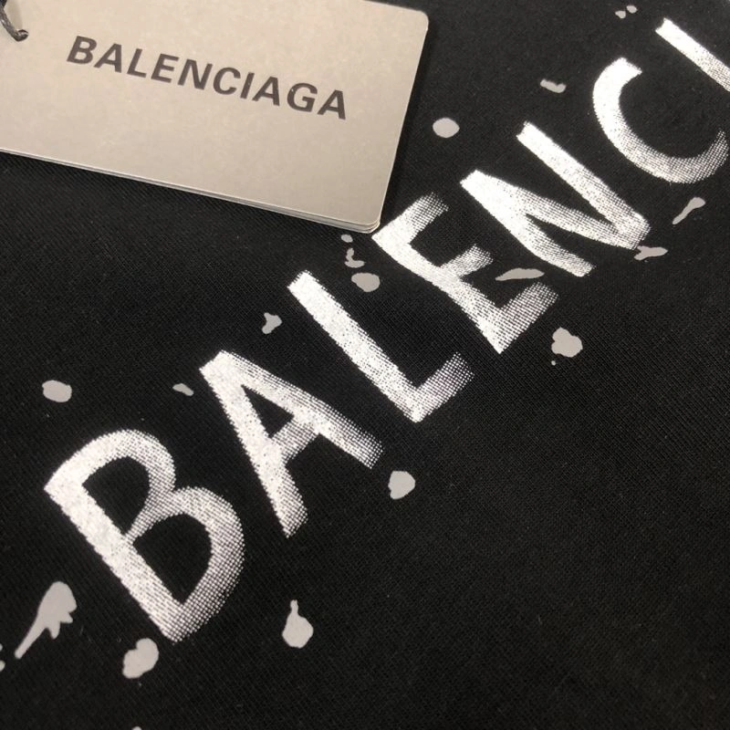 Elegant Balenciaga T-Shirts 98781