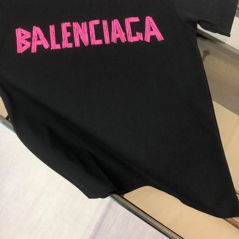 Elegant Balenciaga T-Shirts 98779
