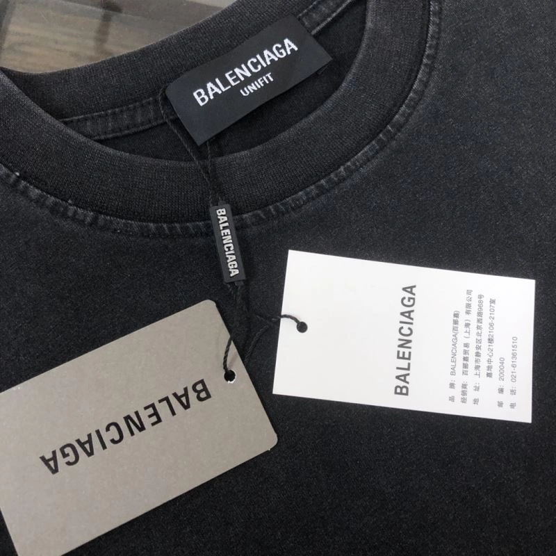 FlexibleFit Balenciaga T-Shirts 98743