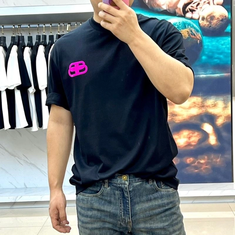 Supportive Balenciaga T-Shirts 98099