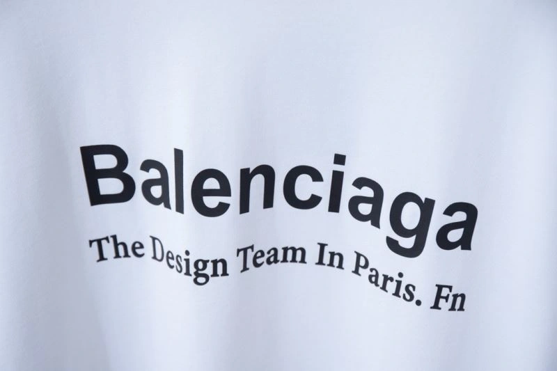Balenciaga T-Shirts Sleek 98096