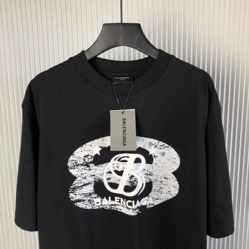 Sleek Balenciaga T-Shirts 98067