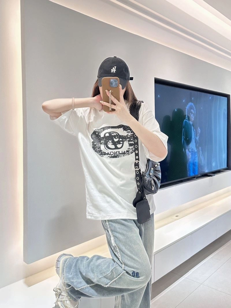 Balenciaga T-Shirts Flexible 98062