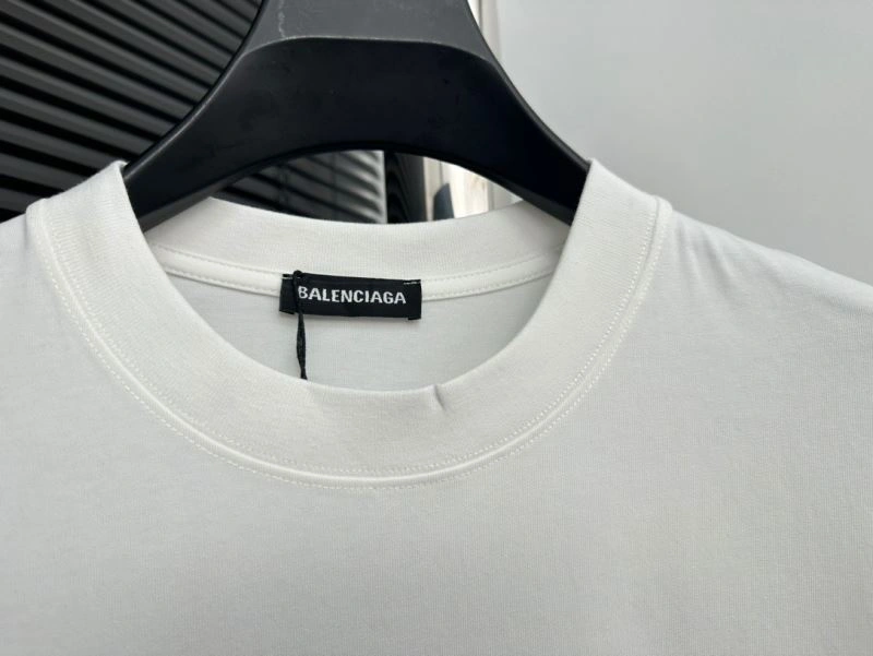 Balenciaga T-Shirts ModernLook 98066