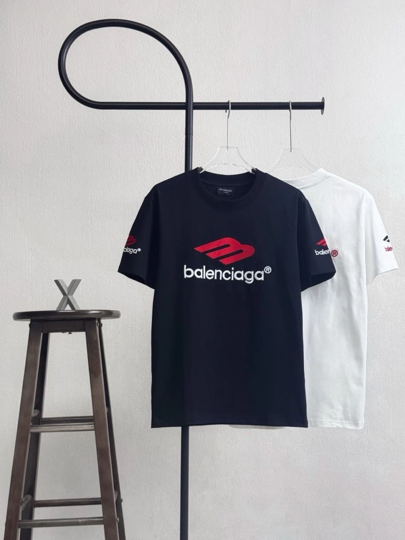 Vibrant Balenciaga T-Shirts 98077