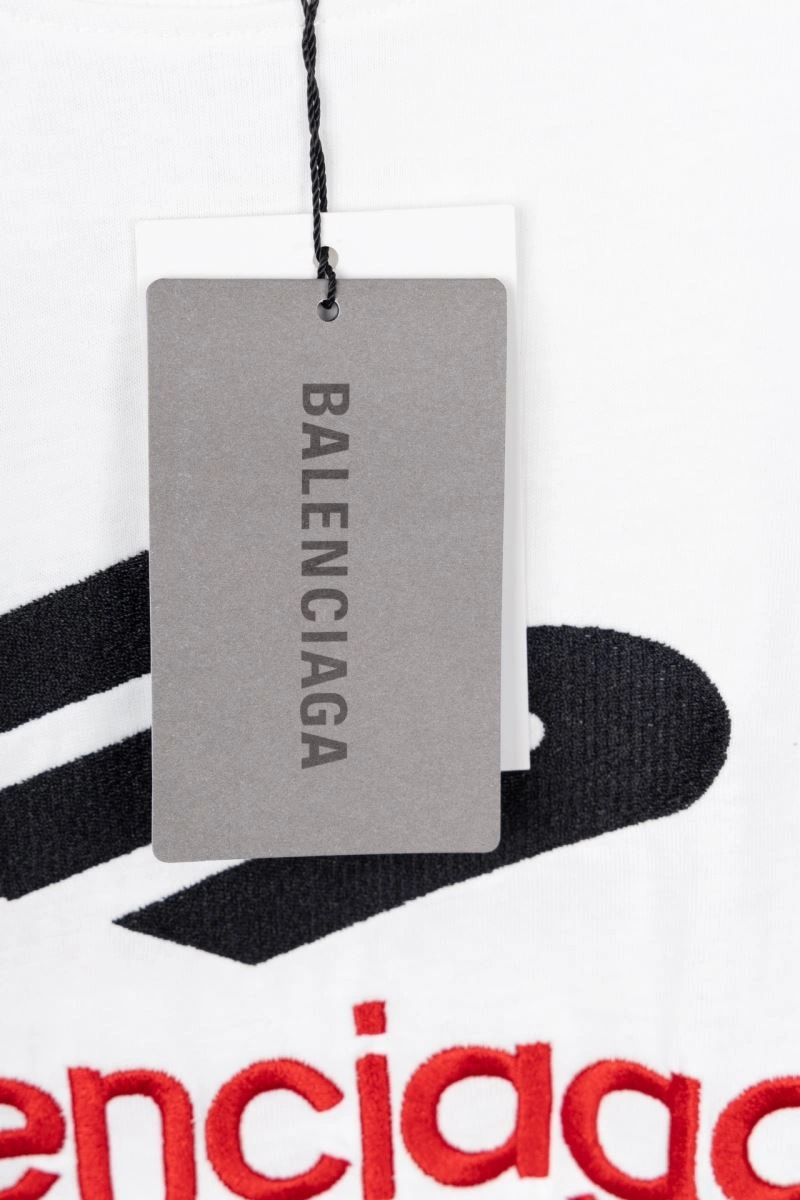 Vibrant Balenciaga T-Shirts 98077