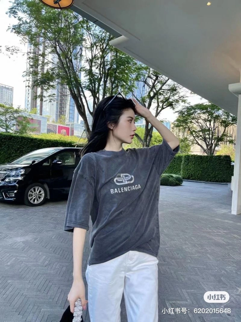 Balenciaga T-Shirts ComfortFit 98039
