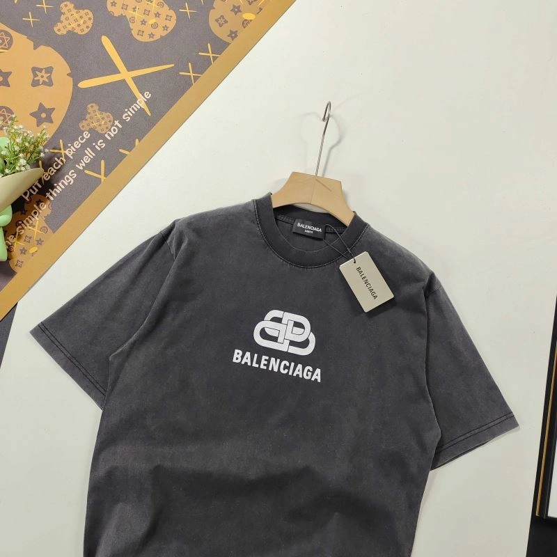 Balenciaga T-Shirts ComfortFit 98039